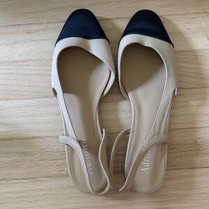 New Women's Beige and Black Slingback Flats